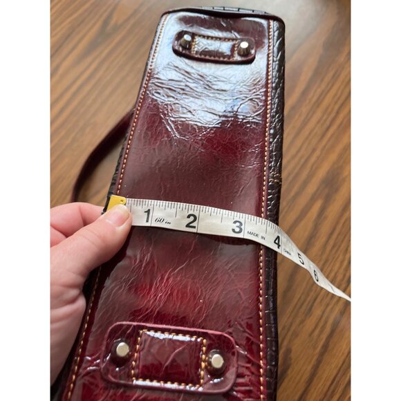 M. C. Marc Chantal burgundy brown faux crocodile zippered handbag - Picture 6 of 7